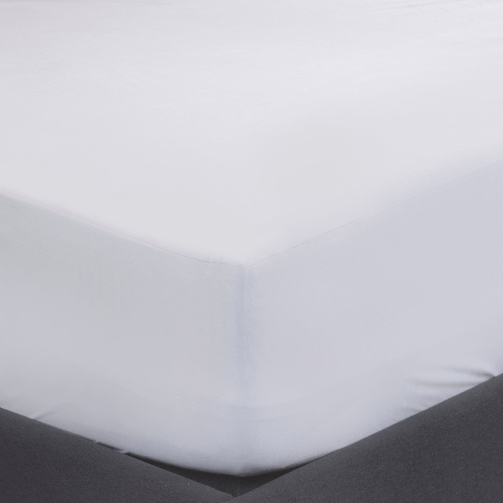 Bamboo Spandex Mattress Protector view 2