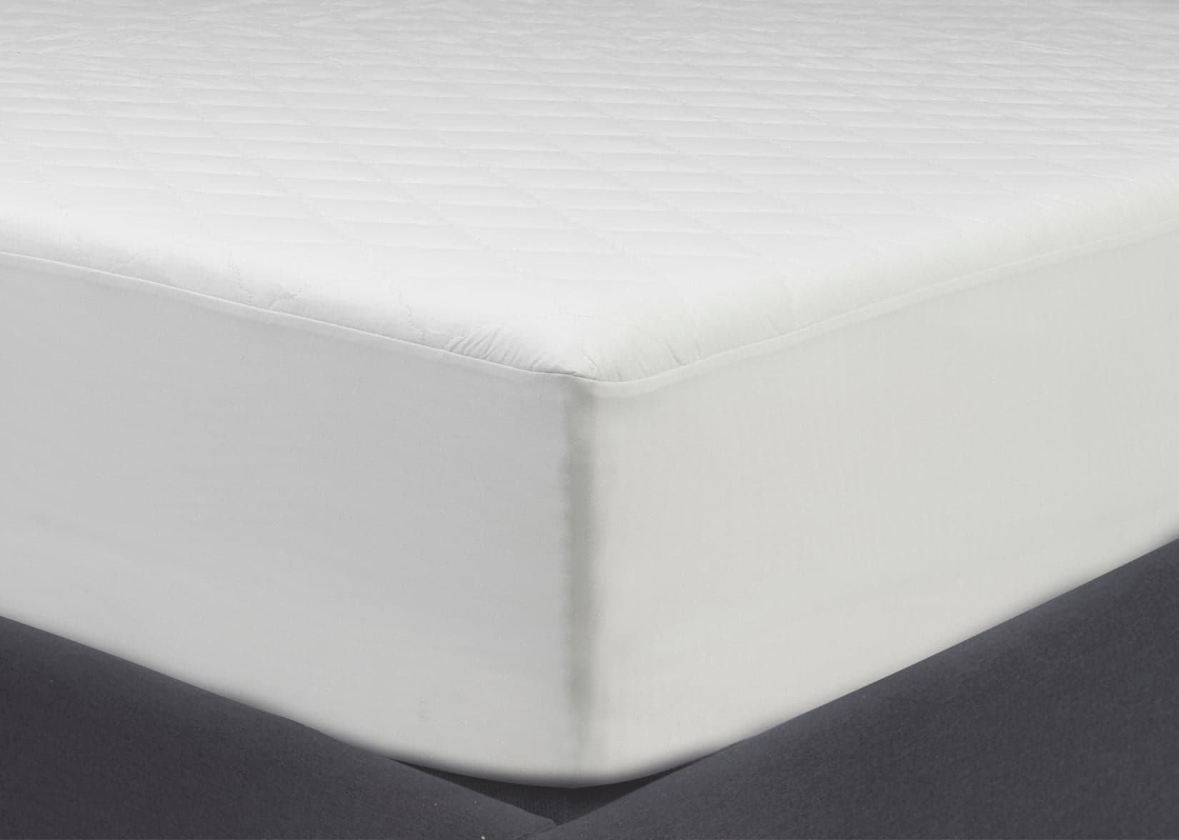 Quilted Cotton Mattress Protector view 2
